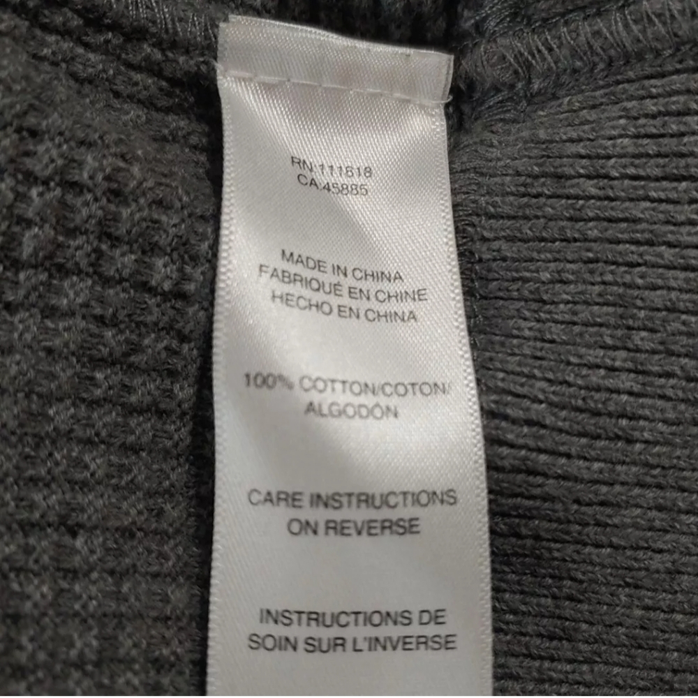 Michael Kors Waffle Knit Thermal Top Men Large Gray Crewneck Preppy Ski Travel - Picture 6 of 8